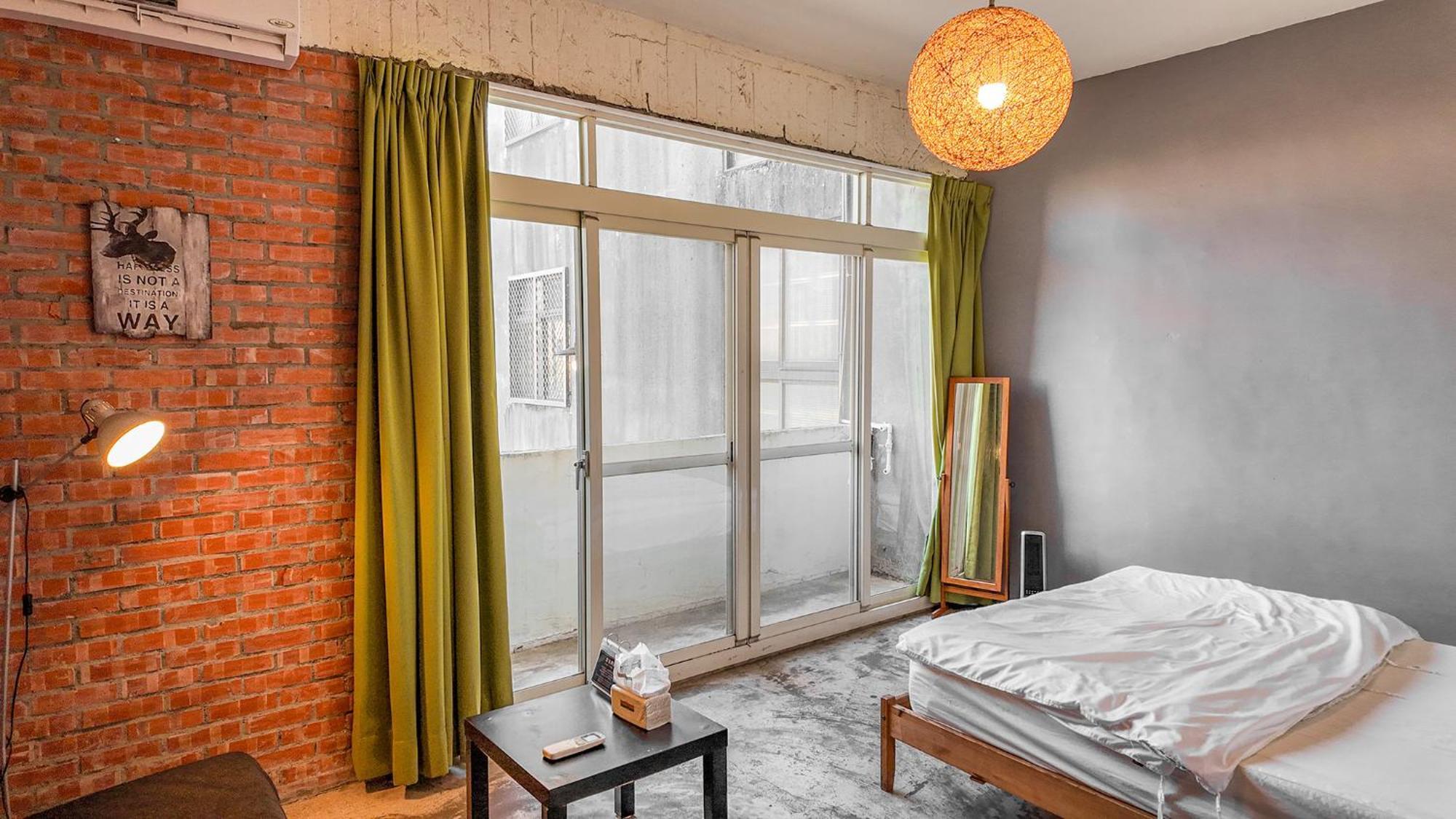 62巷背包客棧 Lane62 Hostel Longjing Dış mekan fotoğraf